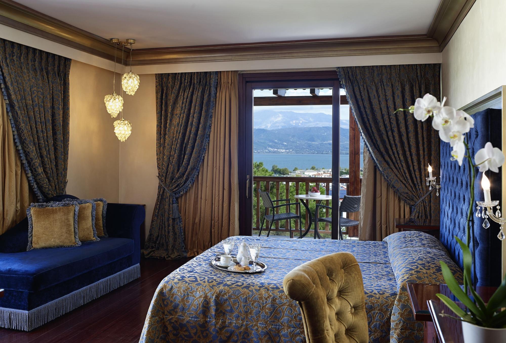 Grand Serai Congress And Spa Янина Экстерьер фото A room at the hotel
