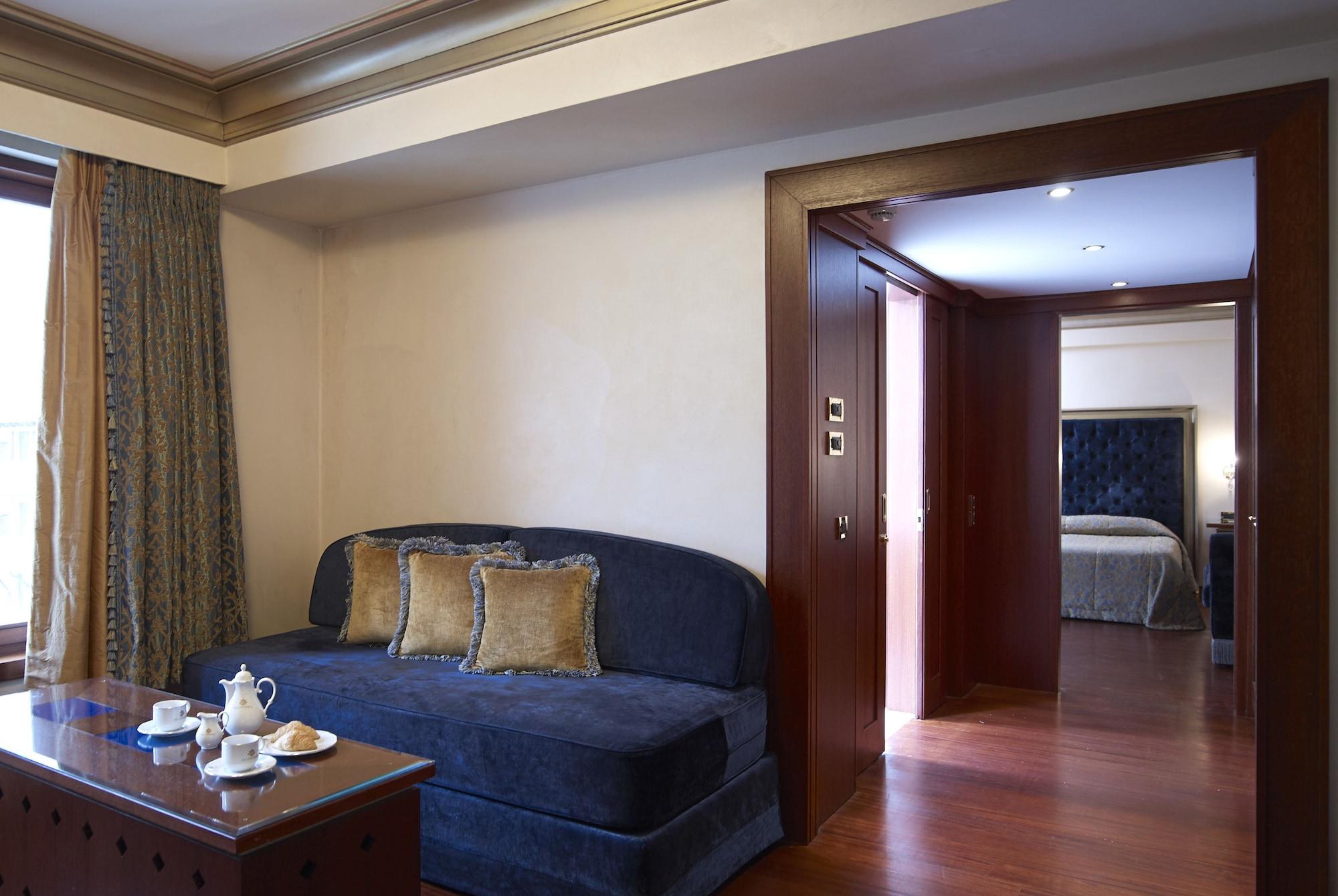 Grand Serai Congress And Spa Янина Экстерьер фото Suite