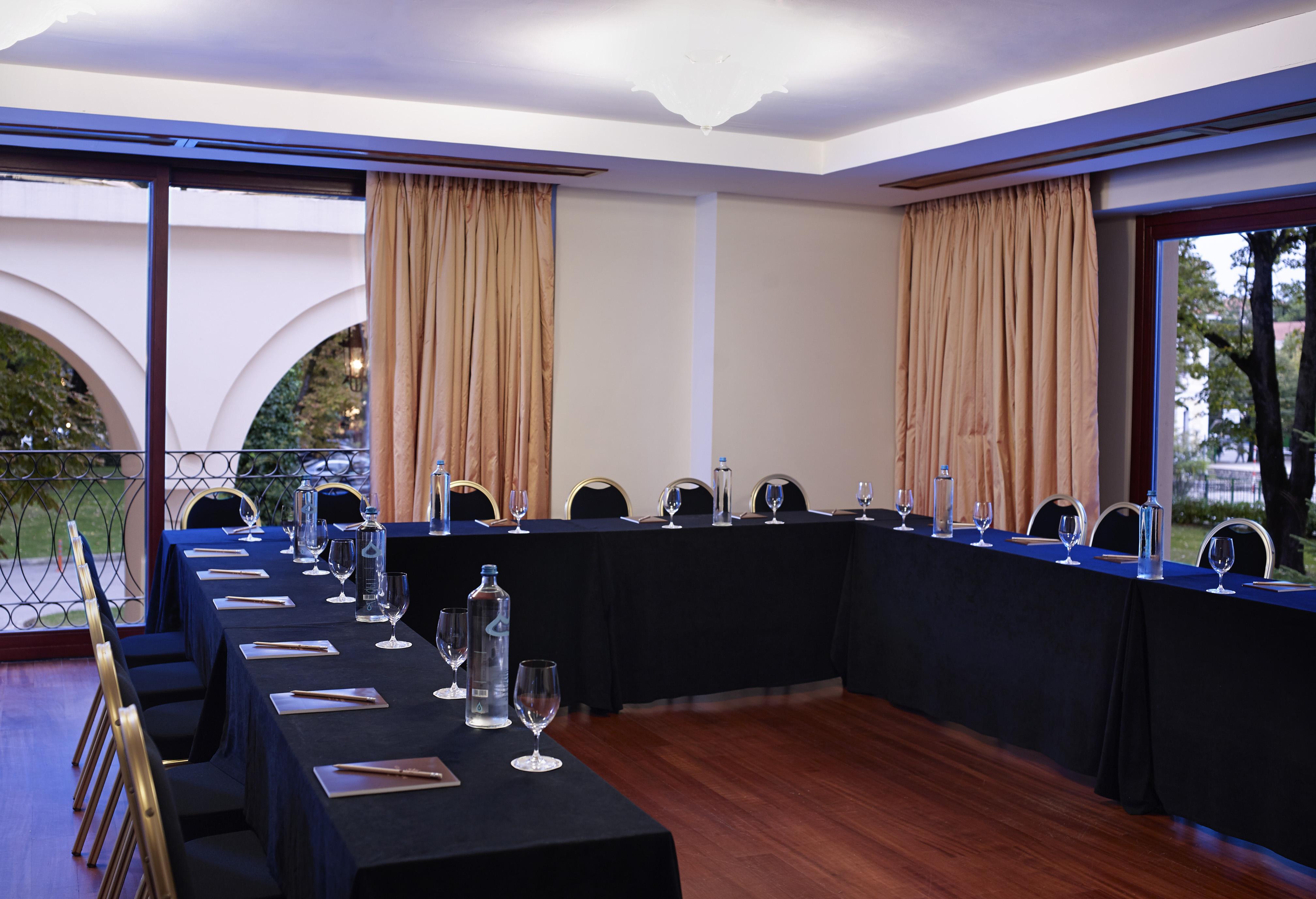 Grand Serai Congress And Spa Янина Экстерьер фото Meeting room