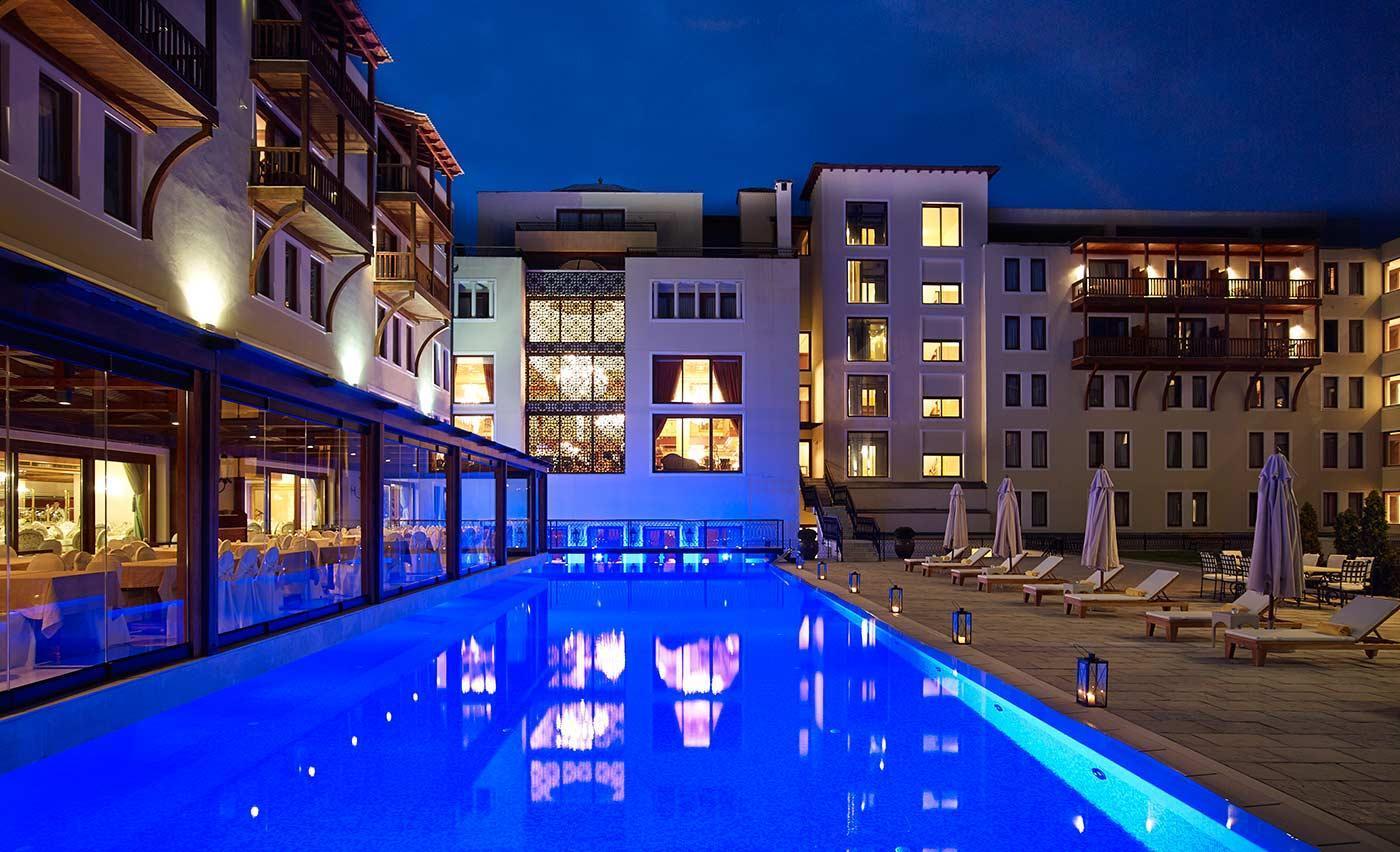 Grand Serai Congress And Spa Янина Экстерьер фото The swimming pool at the hotel