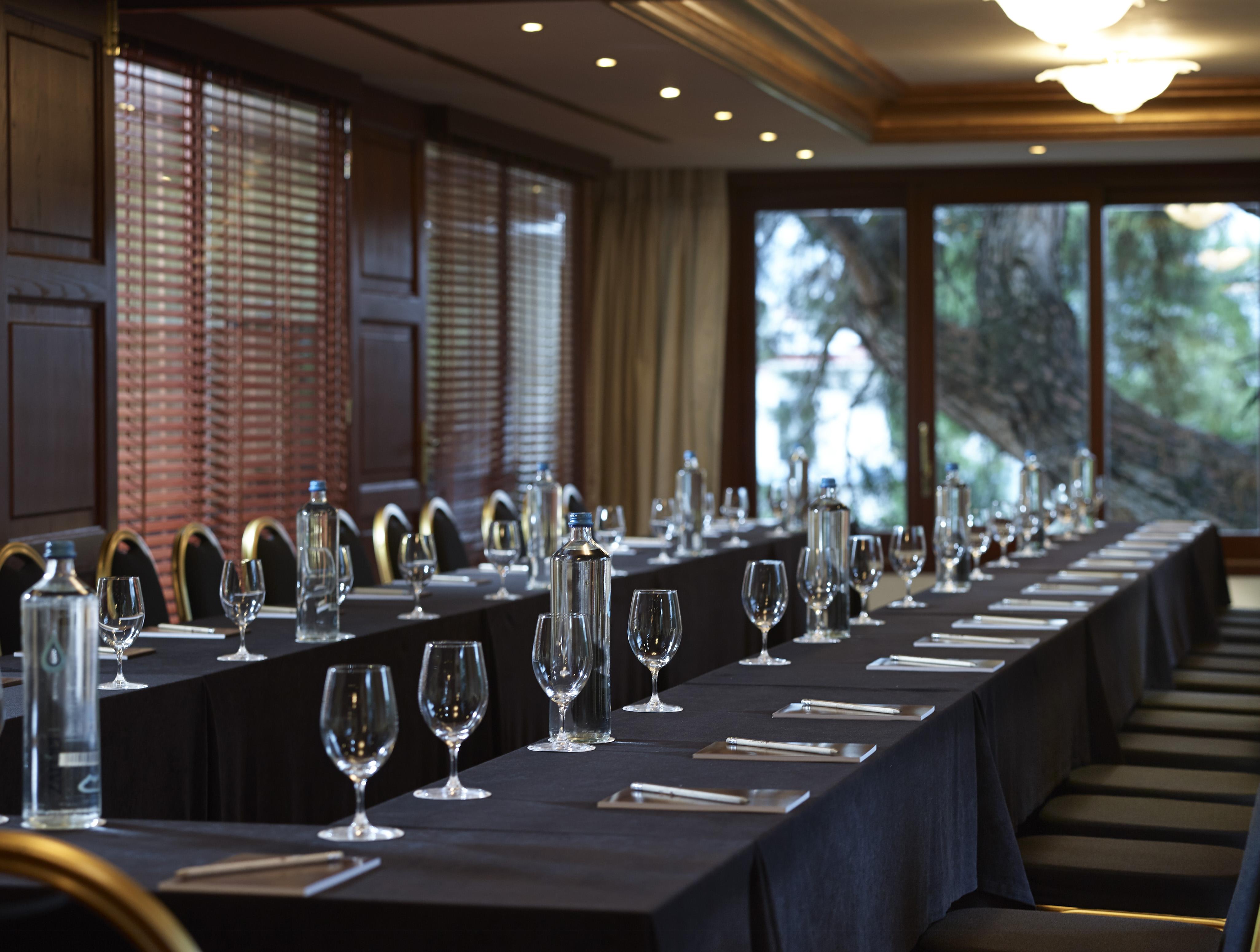Grand Serai Congress And Spa Янина Экстерьер фото The meeting room