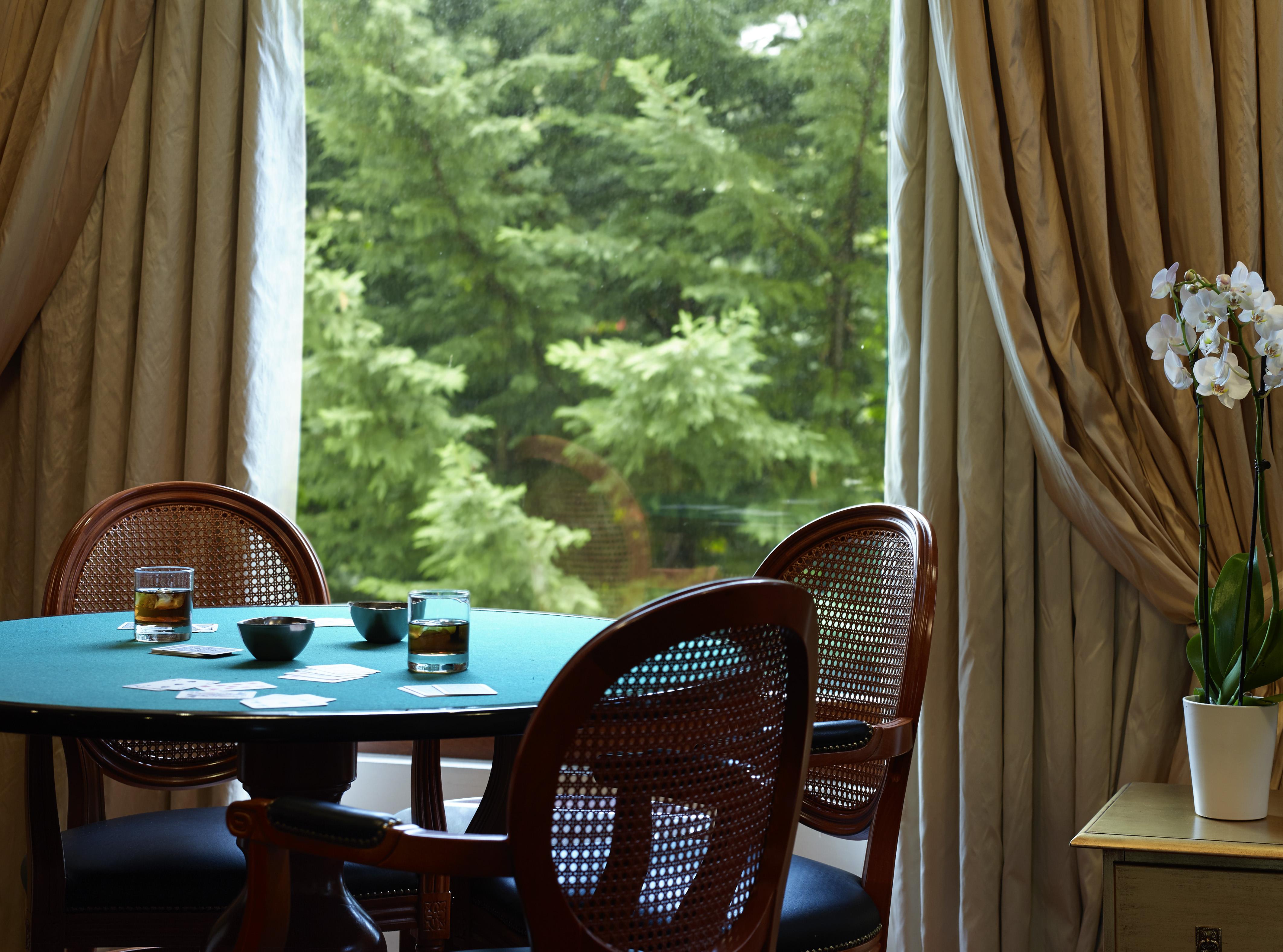 Grand Serai Congress And Spa Янина Экстерьер фото A view of the garden from the hotel